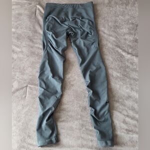 Alphalete Amplify Contour Leggings